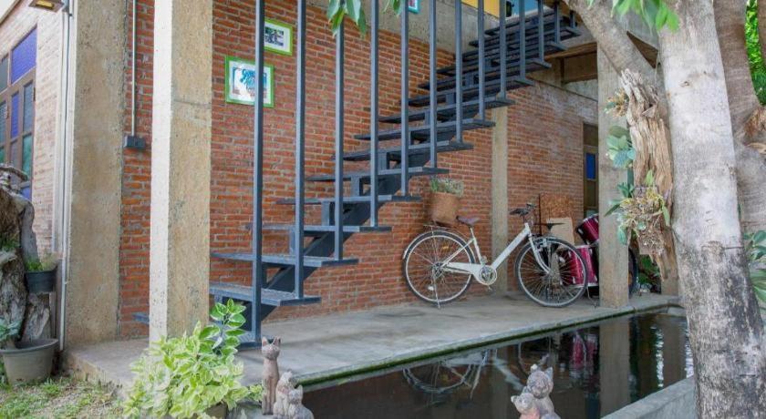 โอโย 1155 ไบเกอร์เฮาส์แอนด์เอนดูโรทัวร์ เชียงใหม่ Hotel ภายนอก รูปภาพ