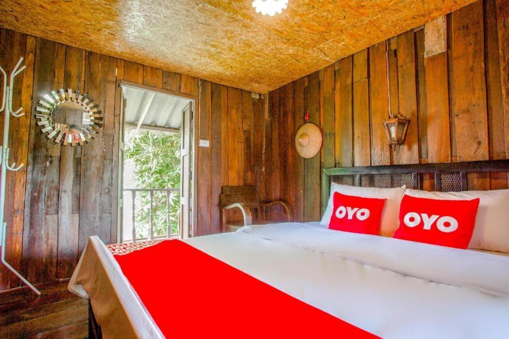 โอโย 1155 ไบเกอร์เฮาส์แอนด์เอนดูโรทัวร์ เชียงใหม่ Hotel ภายนอก รูปภาพ
